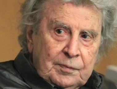 Πρόσκληση για ομιλία του Μίκη Θοδωράκη στο συλλαλητήριο της Αθήνας για το Σκοπιανό